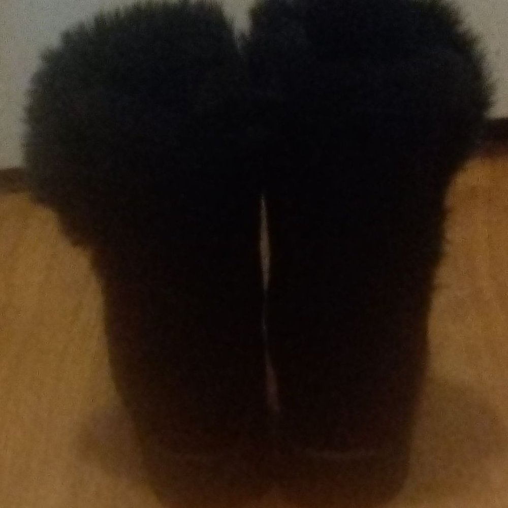 SHEIN Boots - Picture 3 of 7